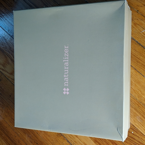 Naturalizer Klara black booties - Picture 5 of 6